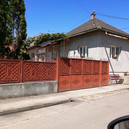 Kalotaszeg Vendégház Izvoru Crisului Exterior foto